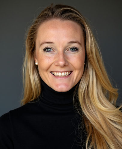 Sarah Wells headshot